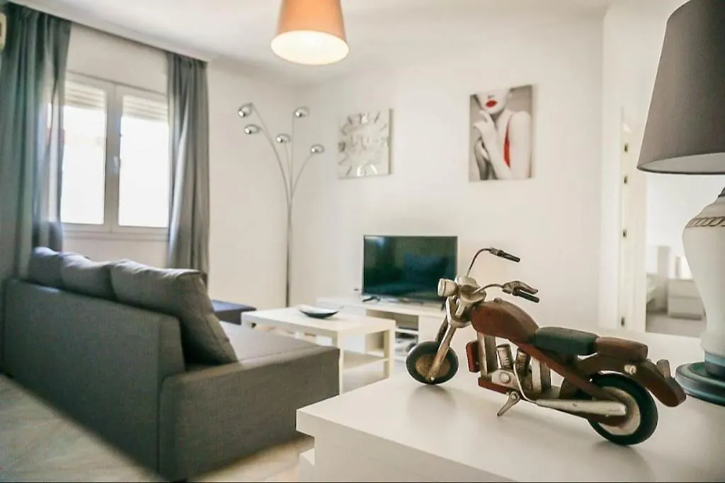 Apartamento Luminoso Apartamento Centro Triana Sevilla 0*,  España